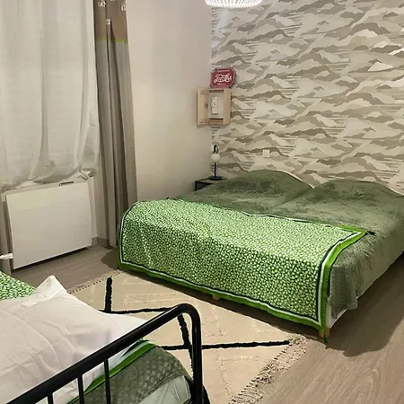 Maison Confortable A Avec Grand Jardin Cloture Holiday home