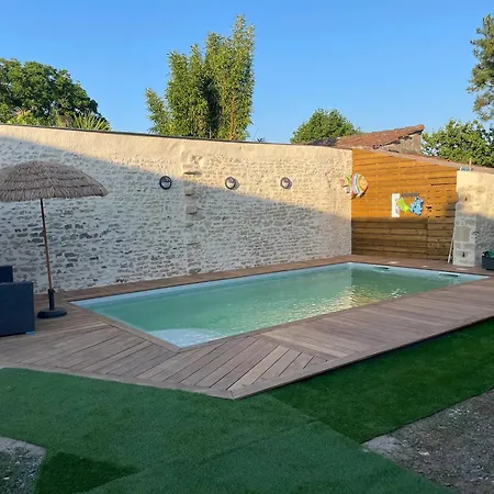 Maison Confortable A Avec Grand Jardin Cloture Tatil Evi *