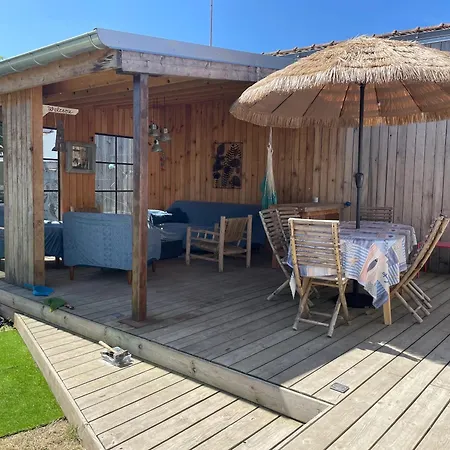 Maison Confortable A Avec Grand Jardin Cloture بيت للعطل *