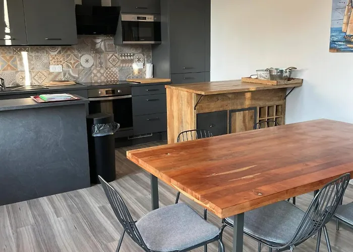 Prázdninový dům Maison Confortable A Avec Grand Jardin Cloture Jard-sur-Mer